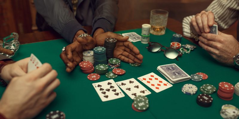 Những ưu điểm nổi bật của trò chơi phỏm